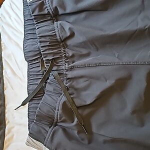 Under Armor track pant